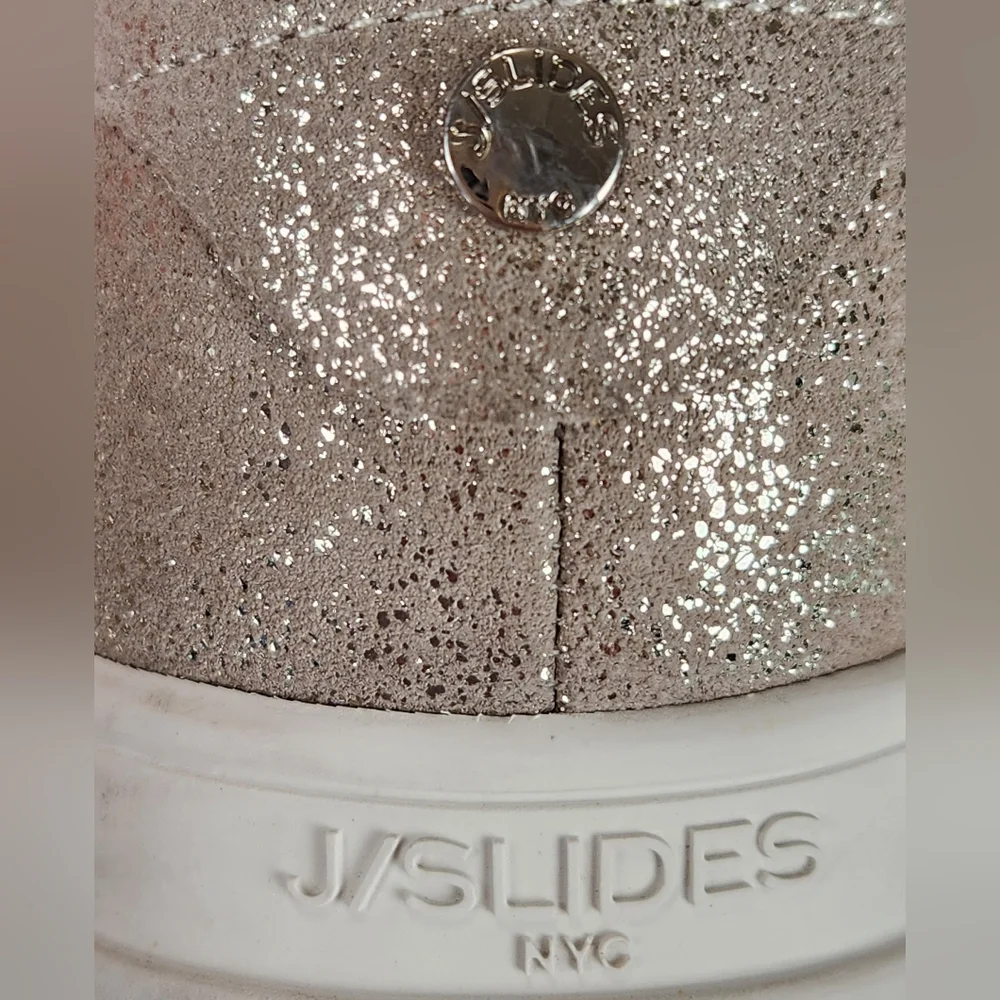 Gold Metallic Ninka J/Slides Waterproof Suede Fur Lined Platform Sneaker size 8